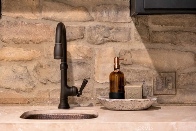 1177 Norwich Lane, Ventura, CA 93001