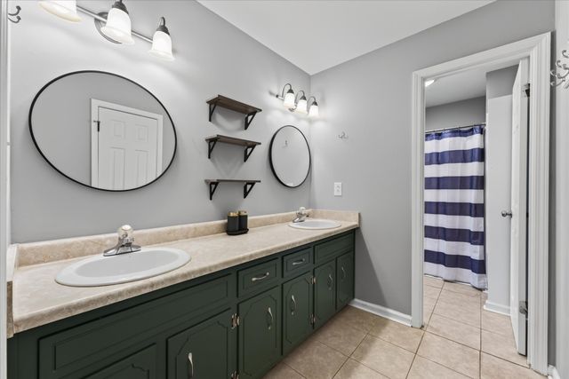 1223 Cobblestone Ln, Clarksville, TN 37042