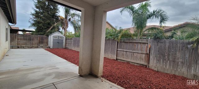 6009 Moonstone Peak Drive, Bakersfield, CA 93313