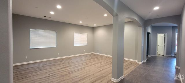 6009 Moonstone Peak Drive, Bakersfield, CA 93313