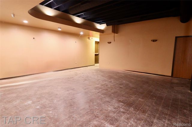 8902 Second, Detroit, MI 48202