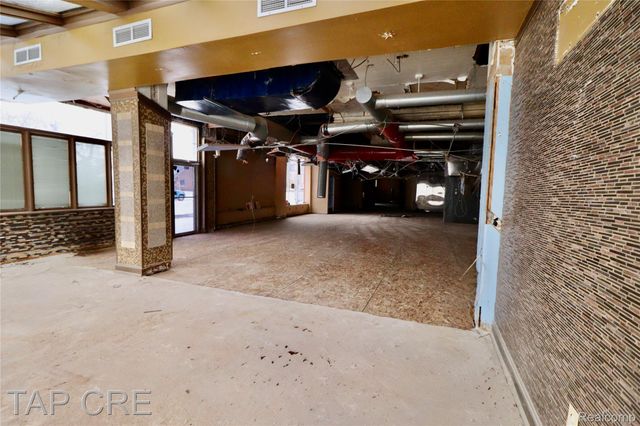 8902 Second, Detroit, MI 48202