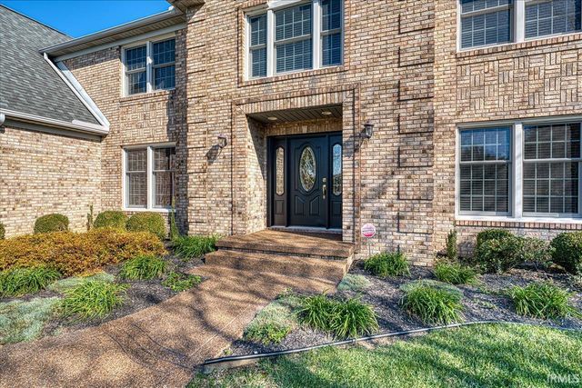 3144 Brookfield Drive, Newburgh, IN 47630