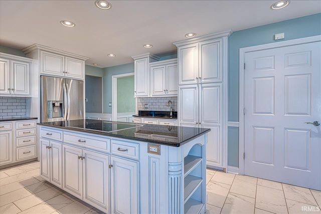 3144 Brookfield Drive, Newburgh, IN 47630