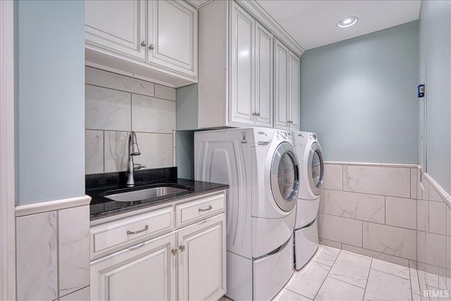 3144 Brookfield Drive, Newburgh, IN 47630