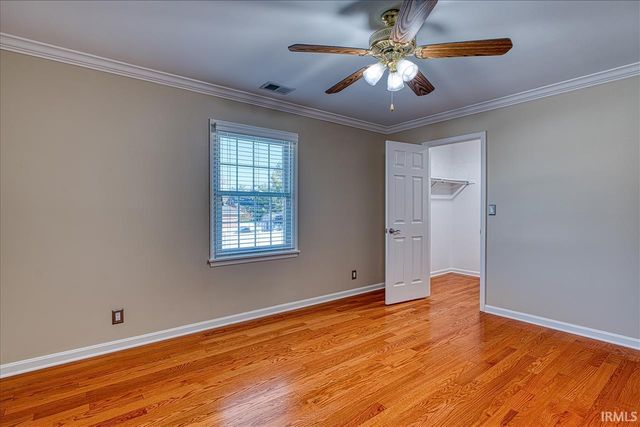 3144 Brookfield Drive, Newburgh, IN 47630