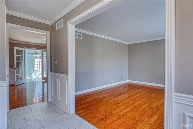 3144 Brookfield Drive, Newburgh, IN 47630