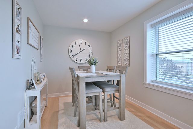 3035 Paris Avenue 305, River Grove, IL 60171