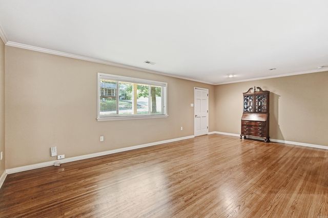 1611 Grove Hill Road, North Little Rock, AR 72116