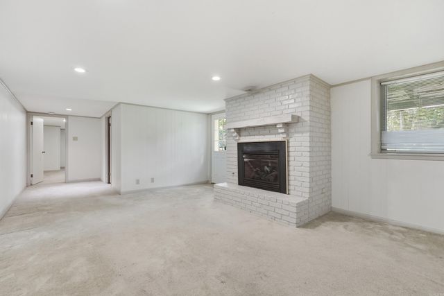 1611 Grove Hill Road, North Little Rock, AR 72116
