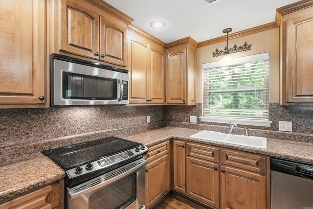 1611 Grove Hill Road, North Little Rock, AR 72116