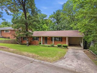 1611 Grove Hill Road, North Little Rock, AR 72116