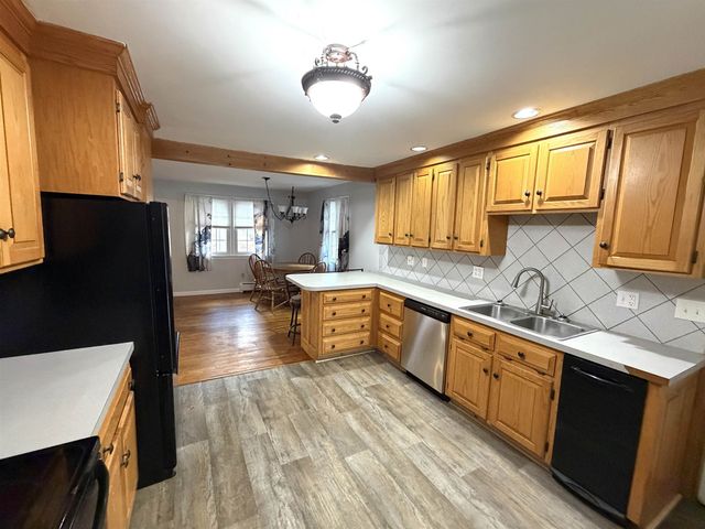 785 Brattleboro Road, Hinsdale, NH 03451