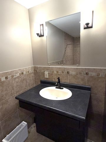 785 Brattleboro Road, Hinsdale, NH 03451