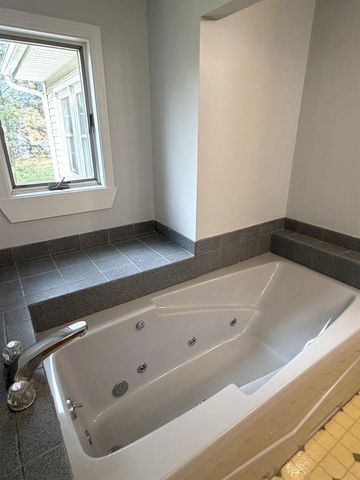 785 Brattleboro Road, Hinsdale, NH 03451