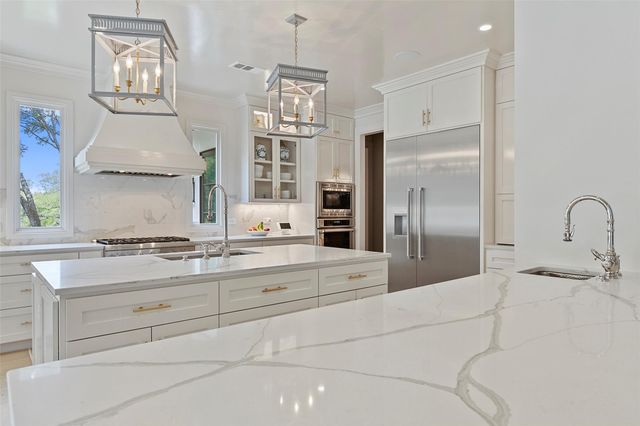 3604 Westlake DR, Austin, TX 78746