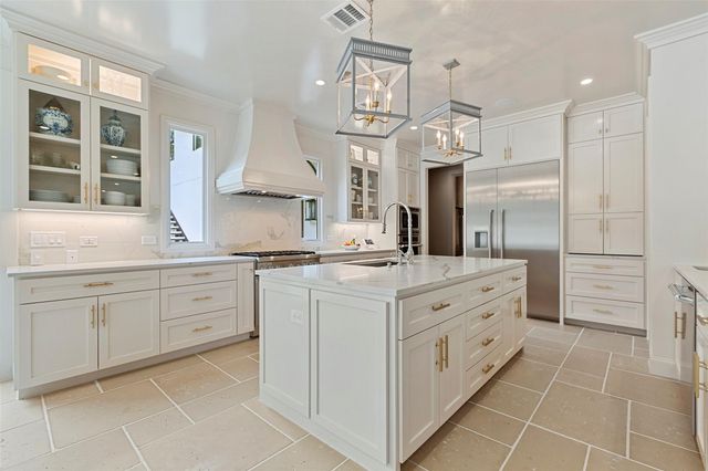 3604 Westlake DR, Austin, TX 78746