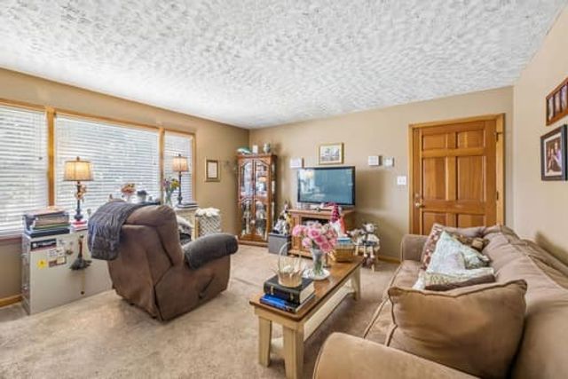 208 N Main St, Cornersville, TN 37047