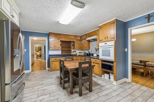 208 N Main St, Cornersville, TN 37047