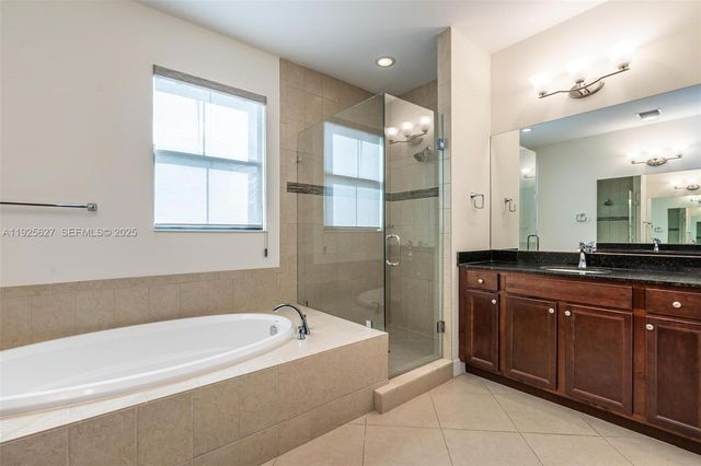 3155 NW 124th Way, Sunrise, FL 33323