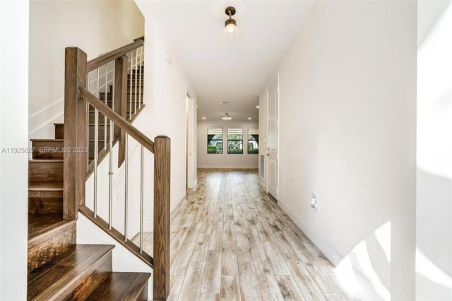 3155 NW 124th Way, Sunrise, FL 33323