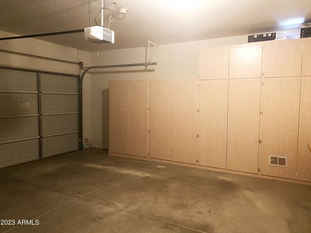 25224 N 41ST Avenue, Phoenix, AZ 85083