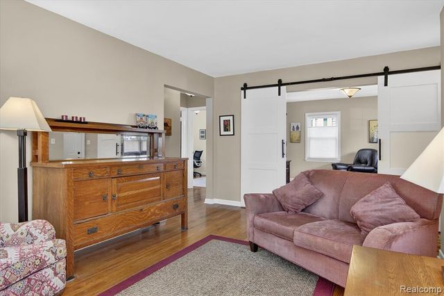 1128 Birk Avenue, Ann Arbor, MI 48103