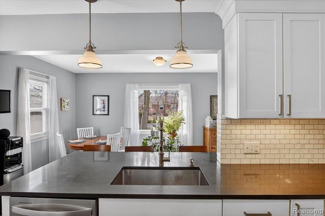 1128 Birk Avenue, Ann Arbor, MI 48103