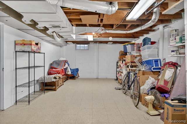 1128 Birk Avenue, Ann Arbor, MI 48103