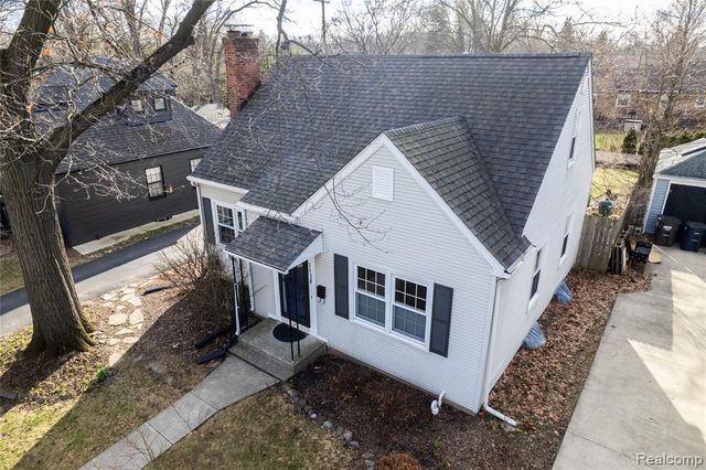 1128 Birk Avenue, Ann Arbor, MI 48103