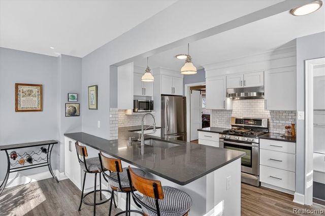 1128 Birk Avenue, Ann Arbor, MI 48103