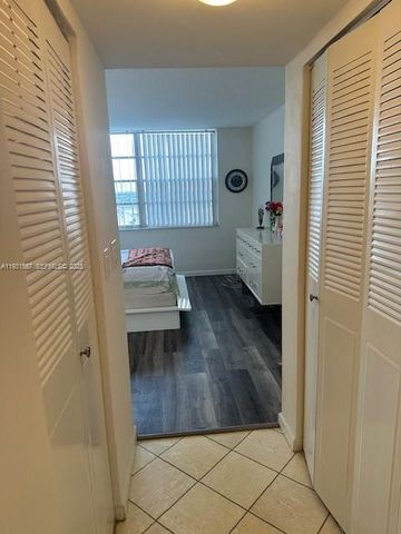 1401 NE Miami Gardens Dr 787, Miami, FL 33179