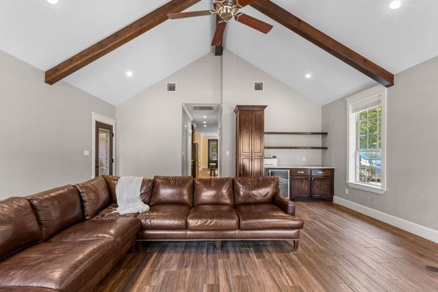 796 Vz County Road 1922, Fruitvale, TX 75127