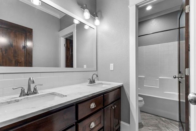 796 Vz County Road 1922, Fruitvale, TX 75127
