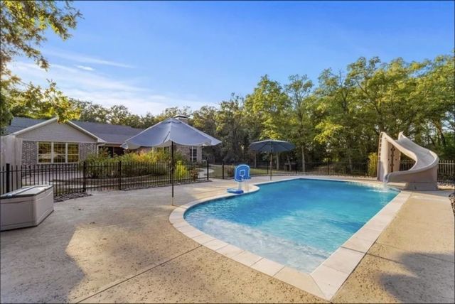 796 Vz County Road 1922, Fruitvale, TX 75127