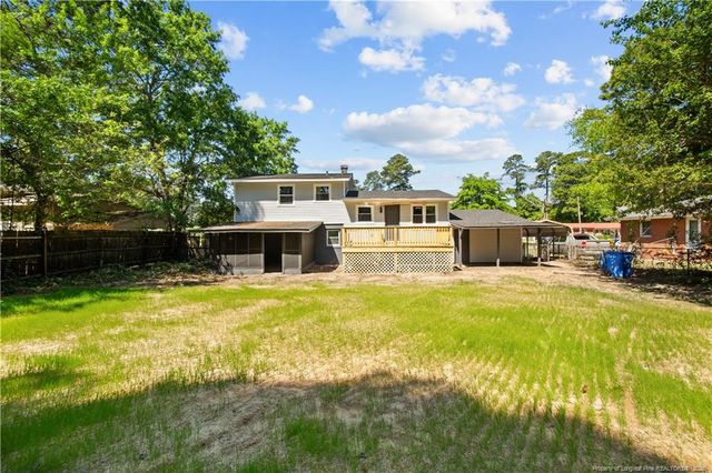 1813 Cawdor Drive, Fayetteville, NC 28304