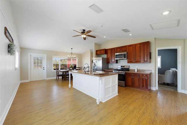 1070 LAKE ASHBY ROAD, New Smyrna Beach, FL 32168