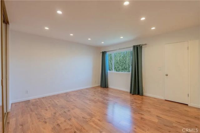 18550 Hatteras 16, Tarzana, CA 91356