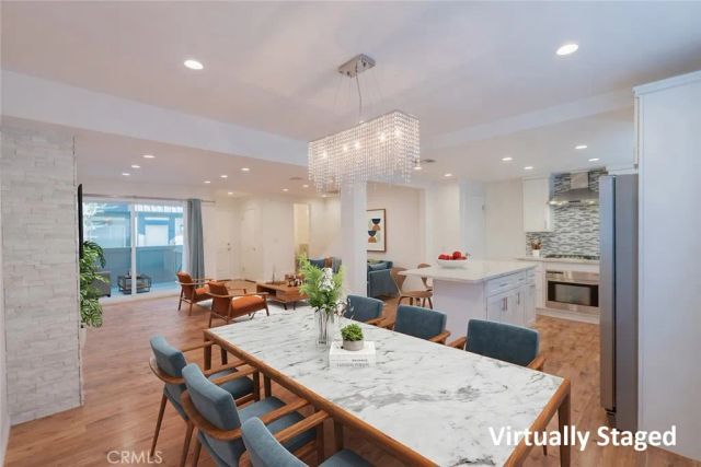 18550 Hatteras 16, Tarzana, CA 91356