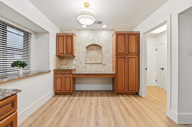 8810 Shady Winds, San Antonio, TX 78254