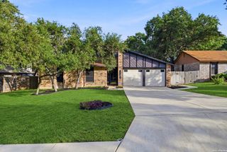 8810 Shady Winds, San Antonio, TX 78254