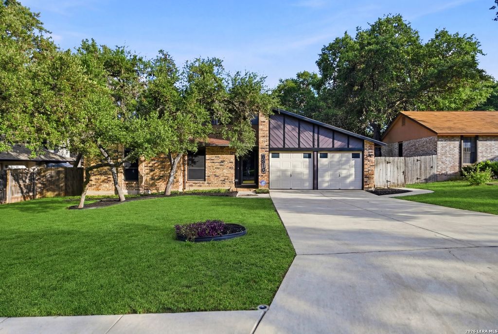 8810 Shady Winds, San Antonio, TX 78254