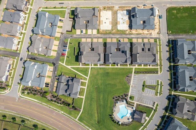 498 ARMEL DR, Collierville, TN 38017