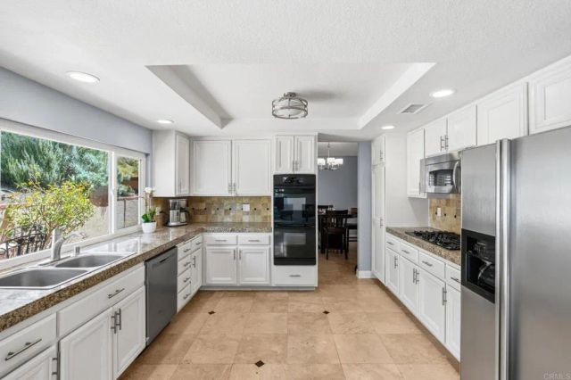 1638 Landquist Drive, Encinitas, CA 92024