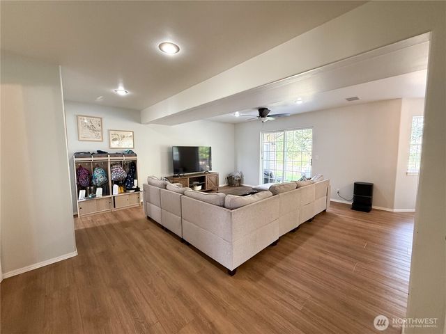 6 VALLEY VIEW PARK Drive, Omak, WA 98841