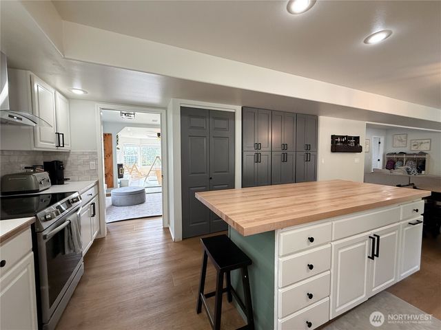 6 VALLEY VIEW PARK Drive, Omak, WA 98841