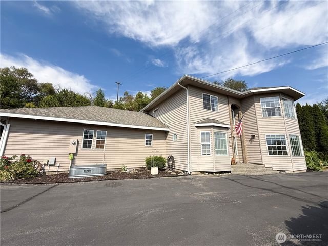 6 VALLEY VIEW PARK Drive, Omak, WA 98841