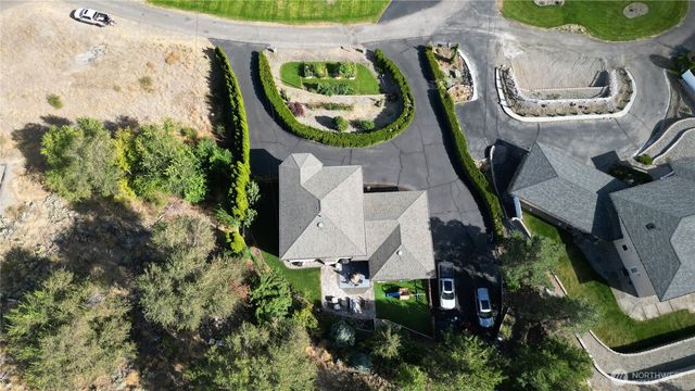 6 VALLEY VIEW PARK Drive, Omak, WA 98841