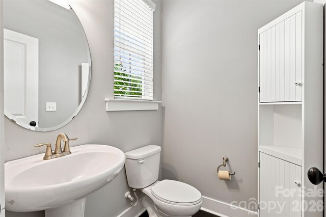 2104 Woodward Avenue, Charlotte, NC 28206