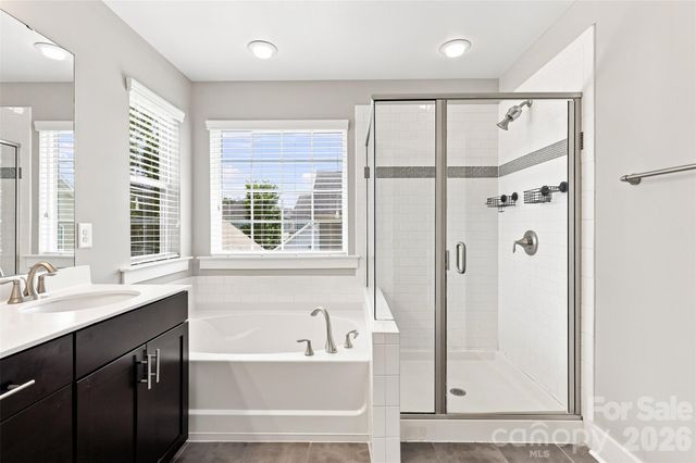 2104 Woodward Avenue, Charlotte, NC 28206